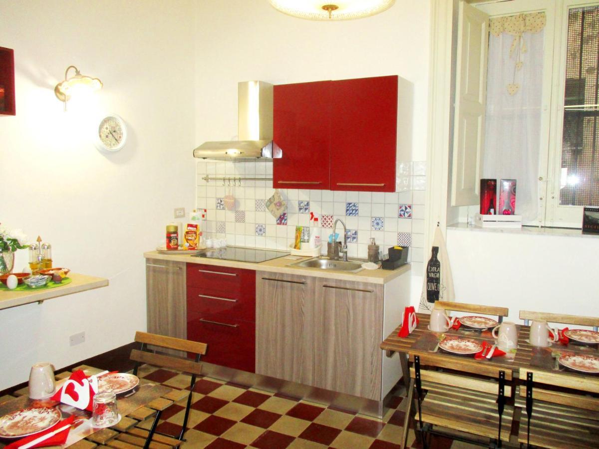 Diletta Oasi Bed & Breakfast คาตาเนีย ภายนอก รูปภาพ