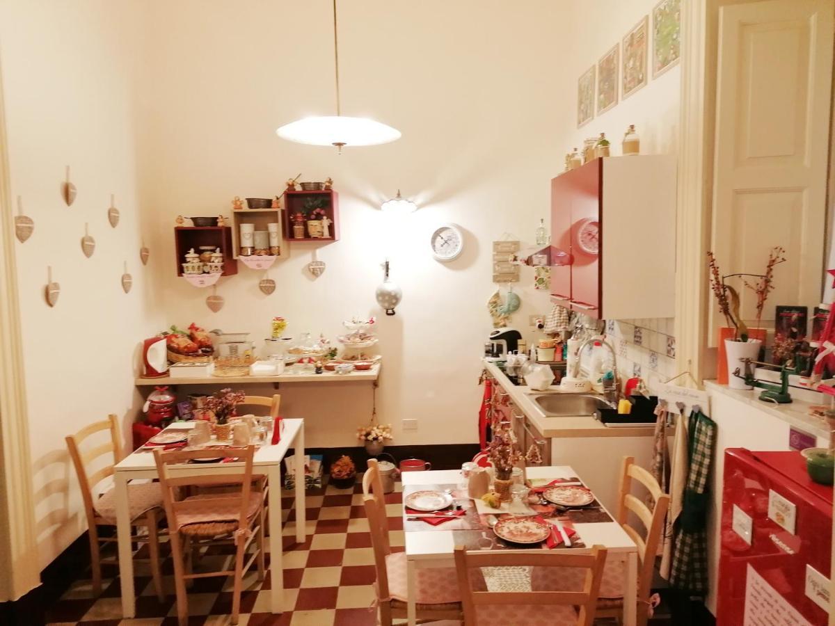 Diletta Oasi Bed & Breakfast คาตาเนีย ภายนอก รูปภาพ