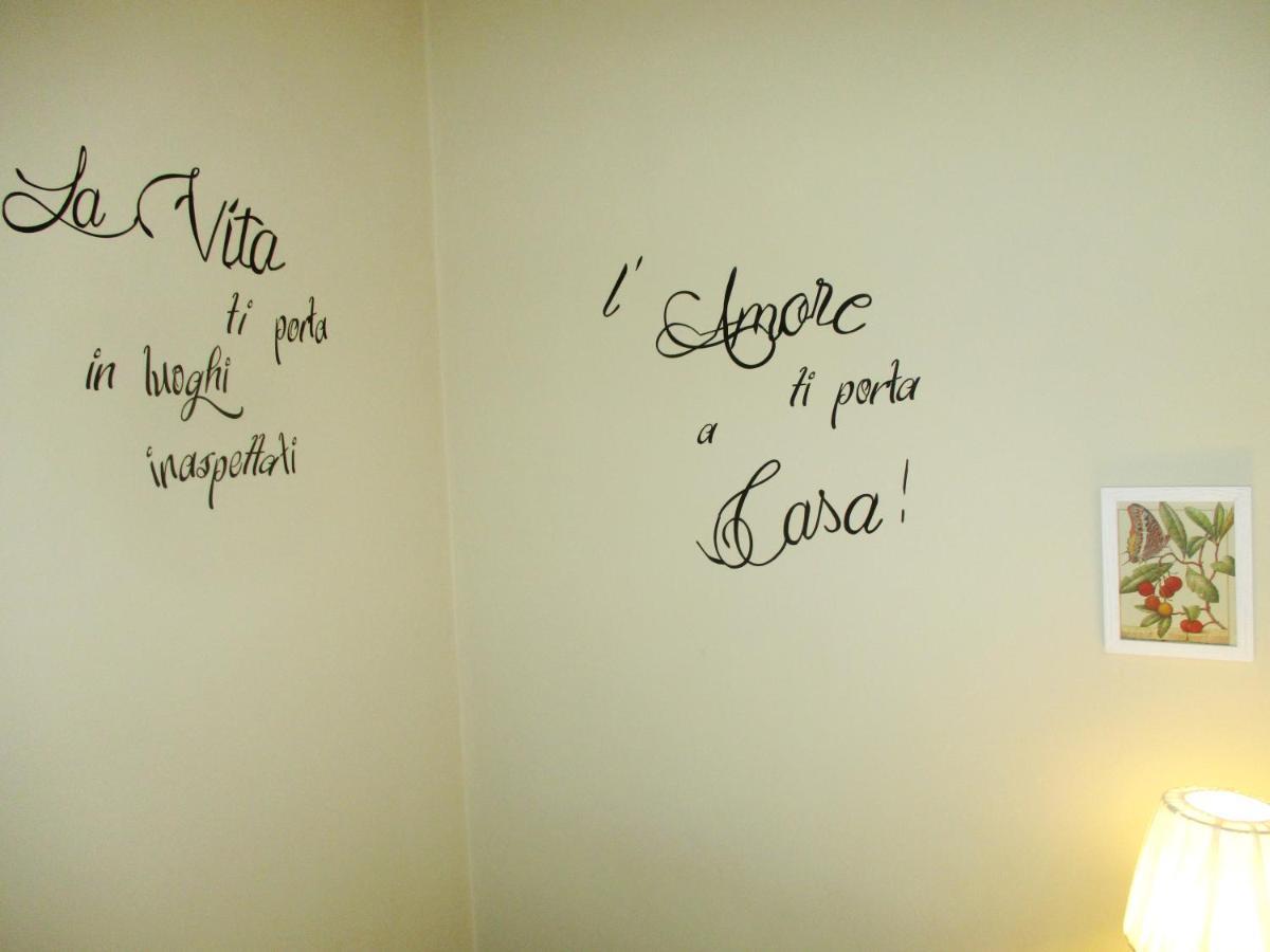 Diletta Oasi Bed & Breakfast คาตาเนีย ภายนอก รูปภาพ